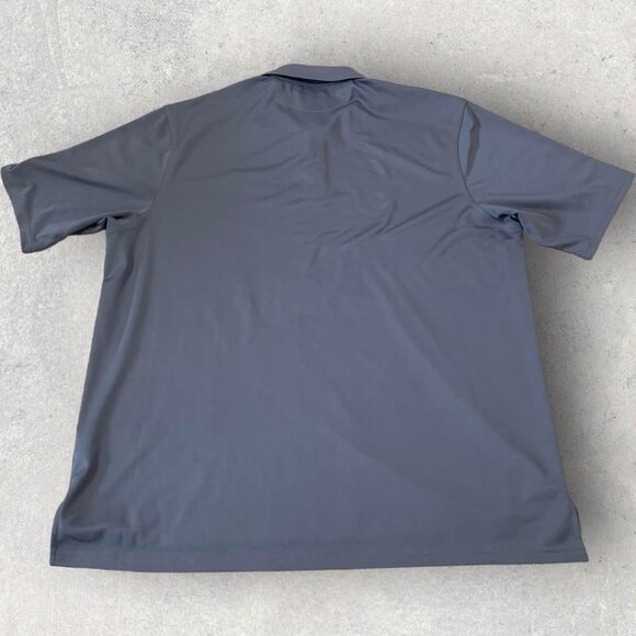 Under Armour Polo Golf Shirt Men’s Size XL Gray Loose Fit Heatgear Cowboy Logo - Picture 5 of 5